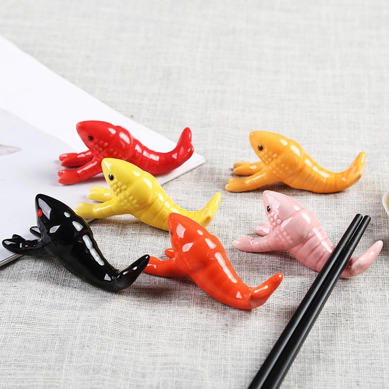 かわいいザリガニ型セラミック箸置きかわいい動物食器ホルダーペ - Chopstick Rest Ceramic のレビューと価格